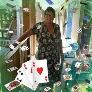 Meet your Posher, Carla